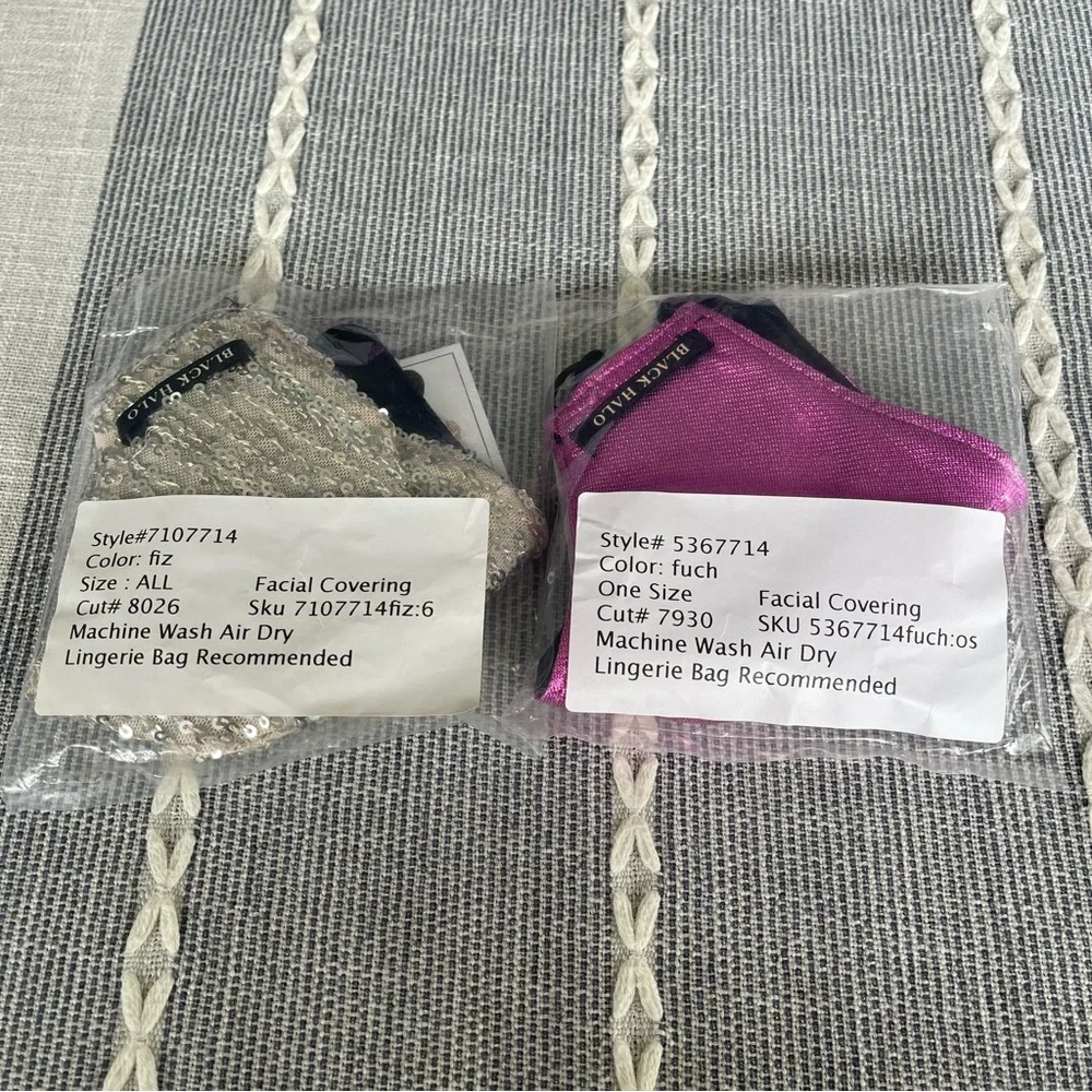 NWT Black Halo Face Mask Bundle